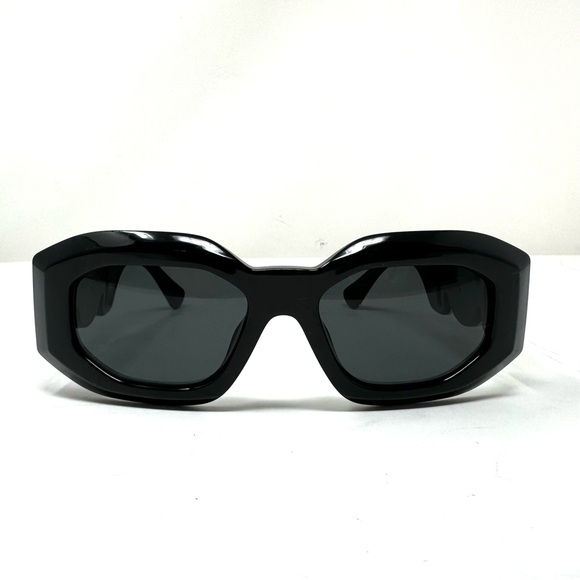 VERSACE sunglasses, made in Italy main image 11